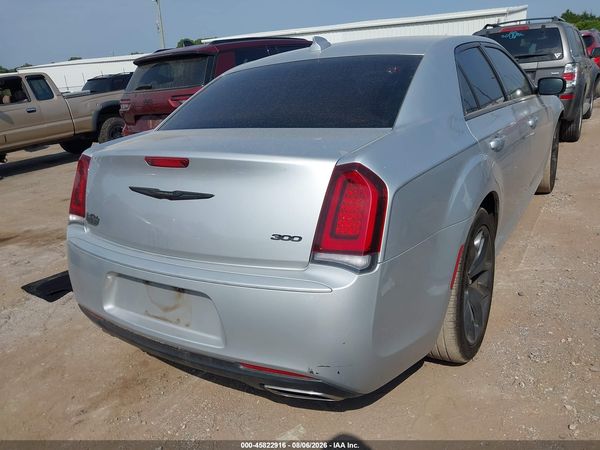 2022 CHRYSLER 300 TOURING