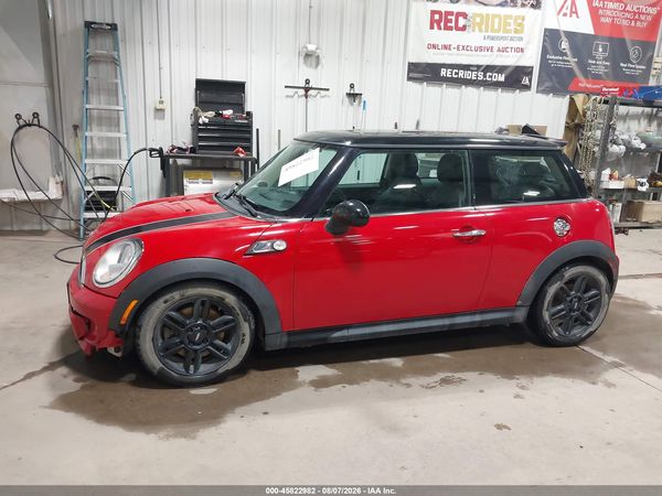 2012 MINI COOPER S