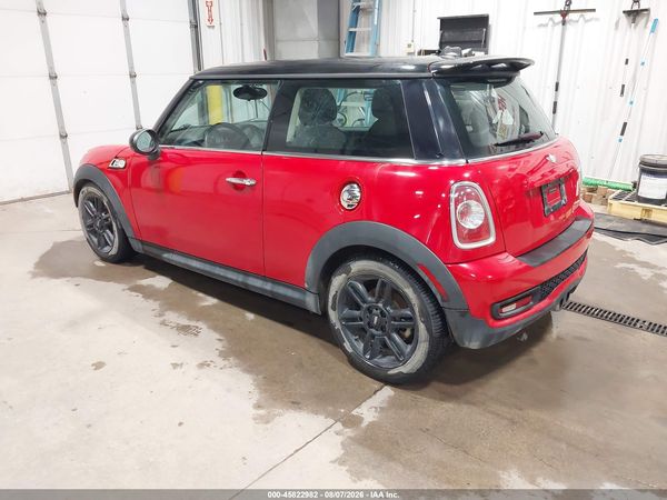 2012 MINI COOPER S