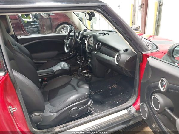 2012 MINI COOPER S