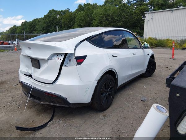 2025 TESLA MODEL Y