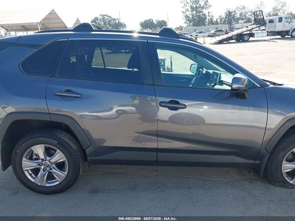 2025 TOYOTA RAV4 XLE — I116