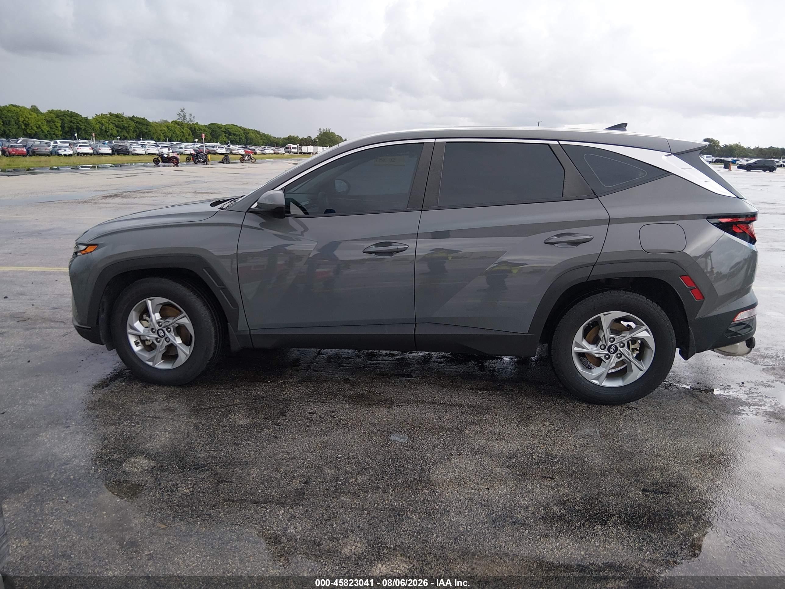 2024 HYUNDAI TUCSON SE