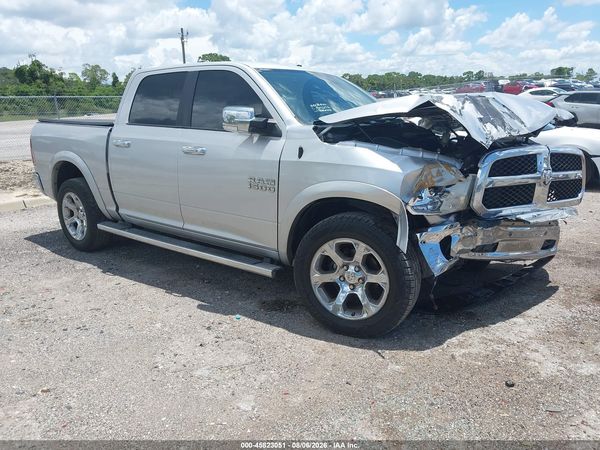 2017 RAM 1500 LARAMIE  4X2 5'7 BOX