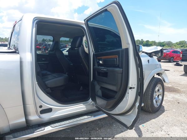 2017 RAM 1500 LARAMIE  4X2 5'7 BOX