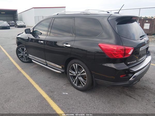 2018 NISSAN PATHFINDER PLATINUM — I3