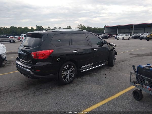 2018 NISSAN PATHFINDER PLATINUM — I4