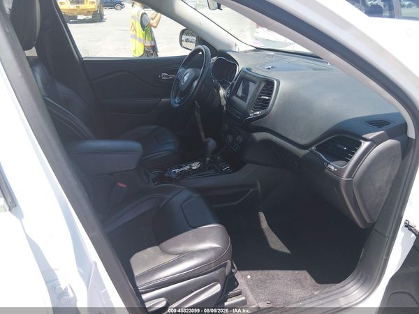 2019 JEEP CHEROKEE LATITUDE PLUS 4X4