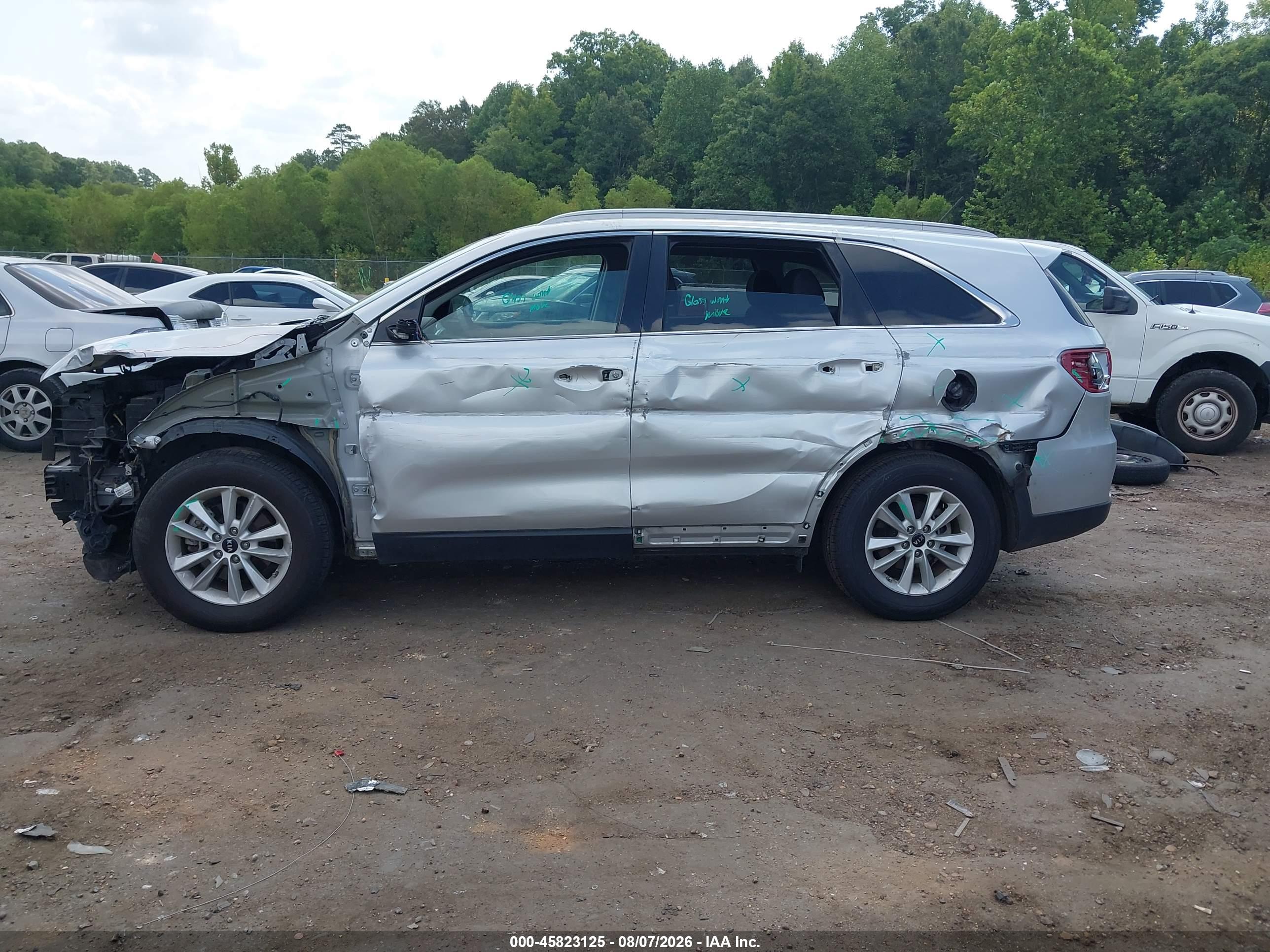 2020 KIA SORENTO 2.4L LX