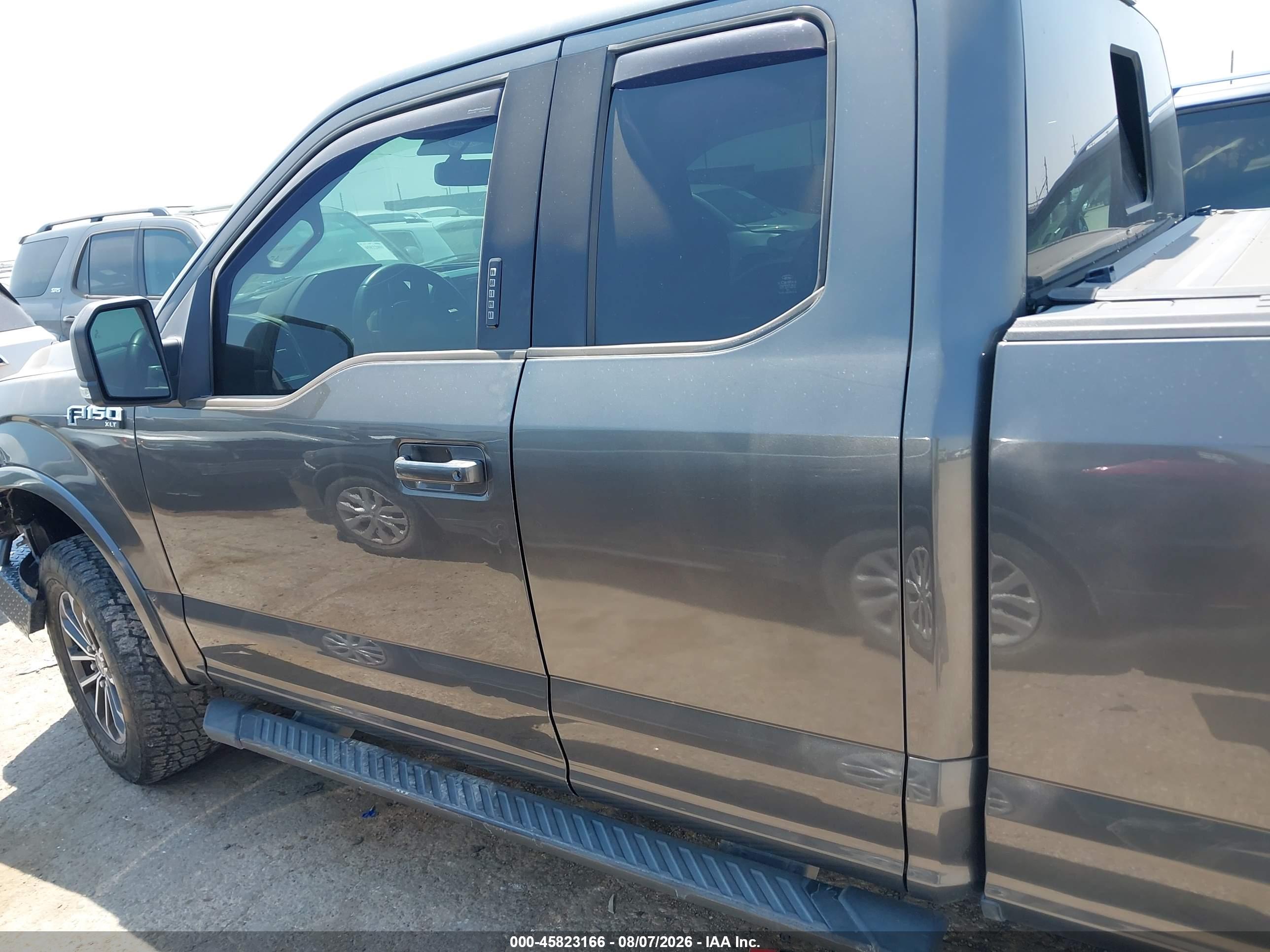 2018 FORD F-150 XLT