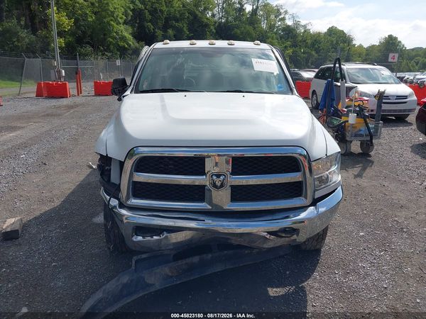 2018 RAM 3500 TRADESMAN  4X4 8' BOX