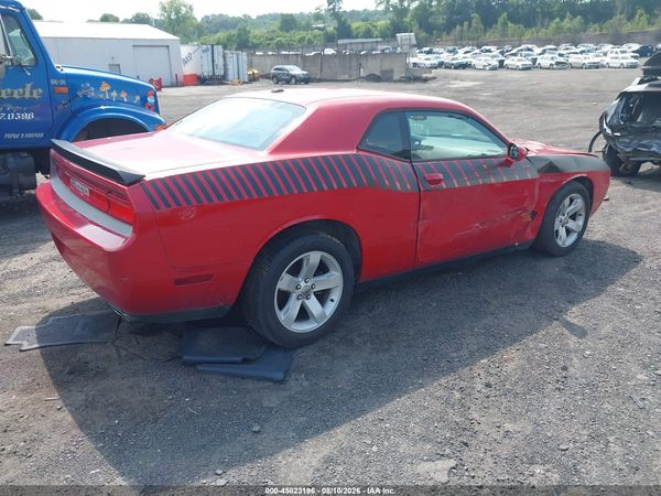 2012 DODGE CHALLENGER SXT