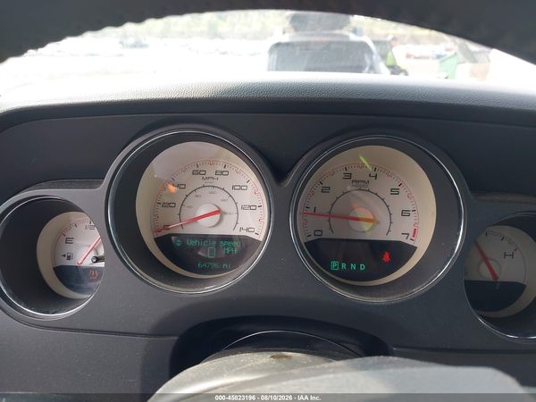 2012 DODGE CHALLENGER SXT
