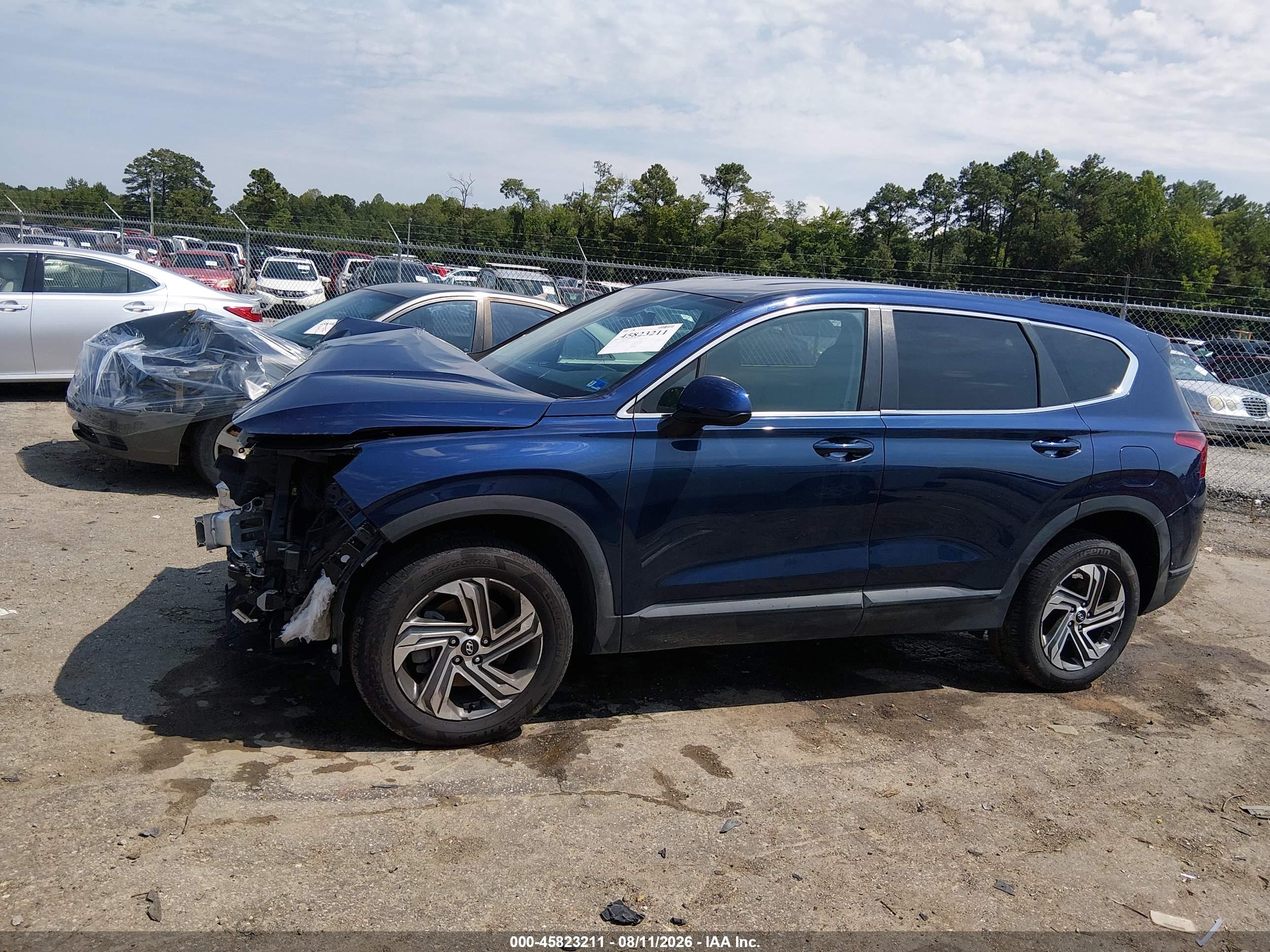 2022 HYUNDAI SANTA FE SE