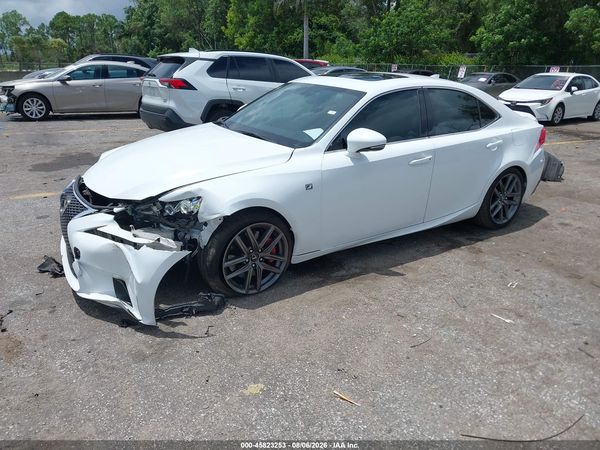 2016 LEXUS IS 200T