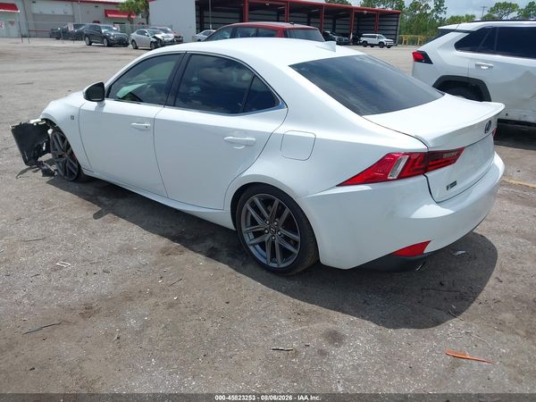 2016 LEXUS IS 200T