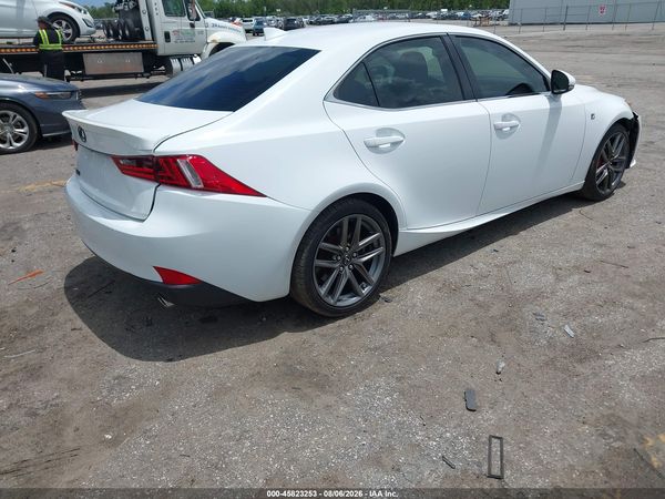 2016 LEXUS IS 200T