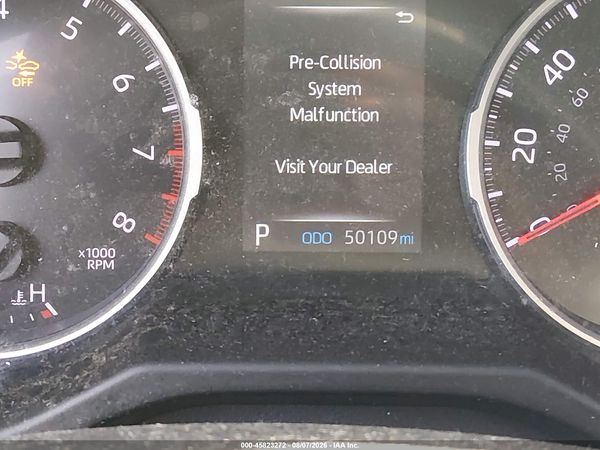 2020 TOYOTA RAV4 LE