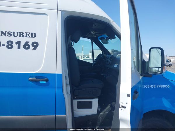2025 MERCEDES-BENZ SPRINTER 3500XD