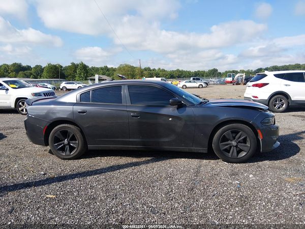 2017 DODGE CHARGER SXT RWD