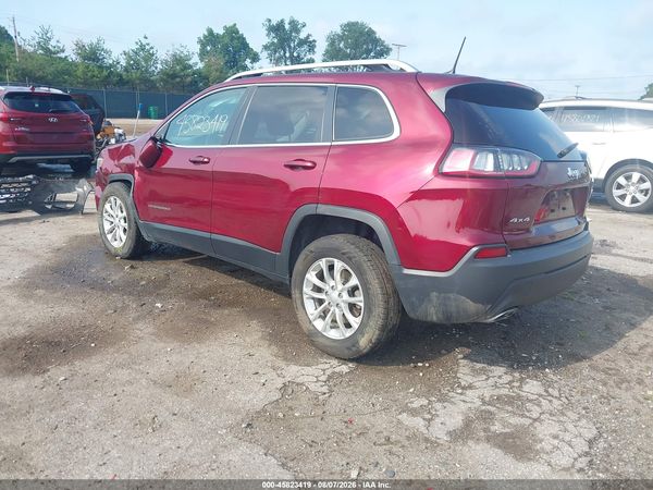 2019 JEEP CHEROKEE LATITUDE 4X4