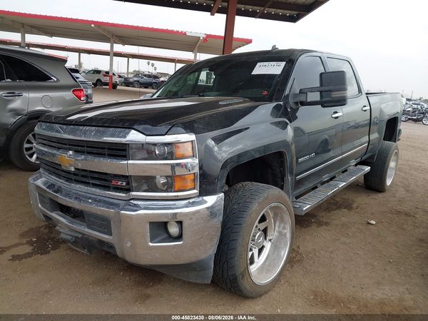 2015 CHEVROLET SILVERADO 2500HD — I2