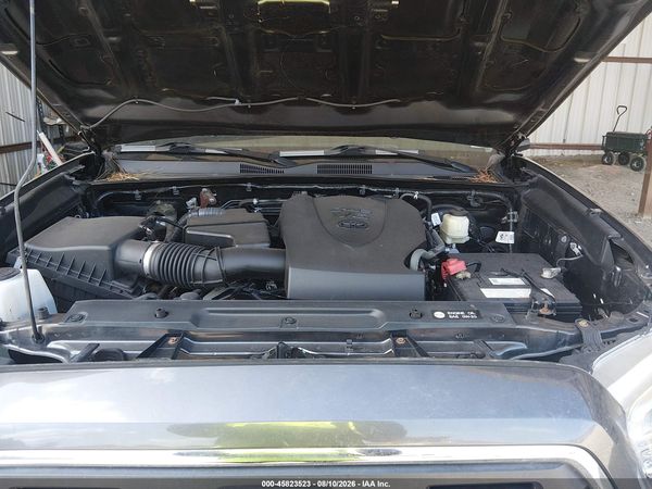 2017 TOYOTA TACOMA SR5 V6