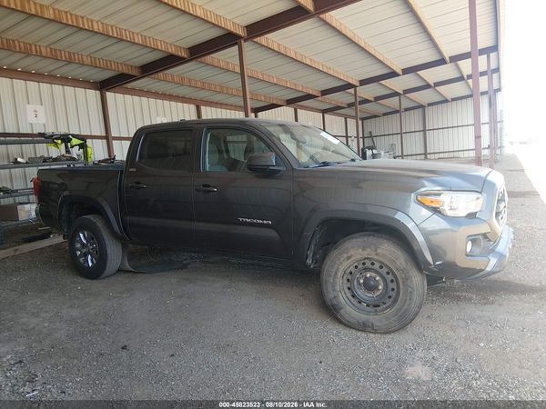 2017 TOYOTA TACOMA SR5 V6