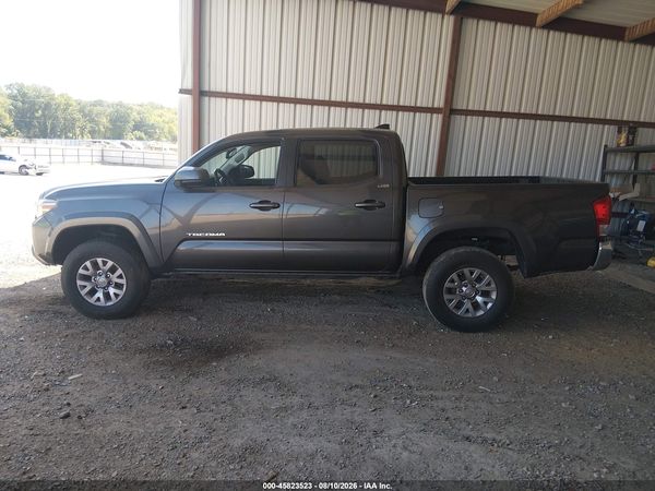 2017 TOYOTA TACOMA