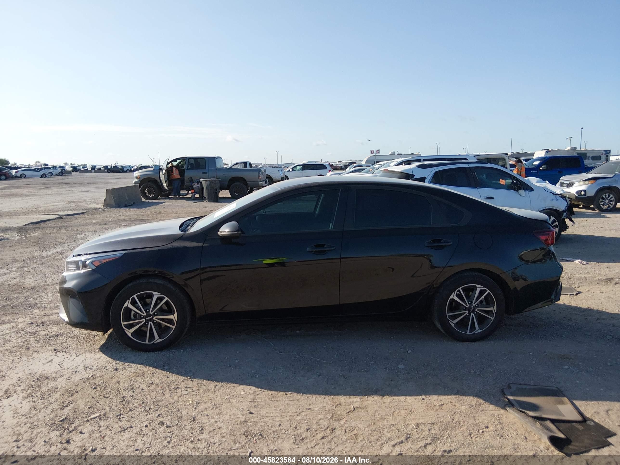 2024 KIA FORTE LXS