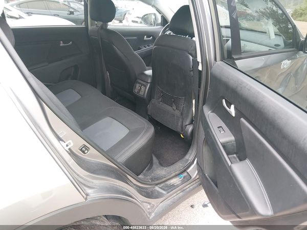 2016 KIA SPORTAGE LX