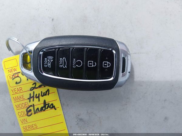 2022 HYUNDAI ELANTRA LIMITED