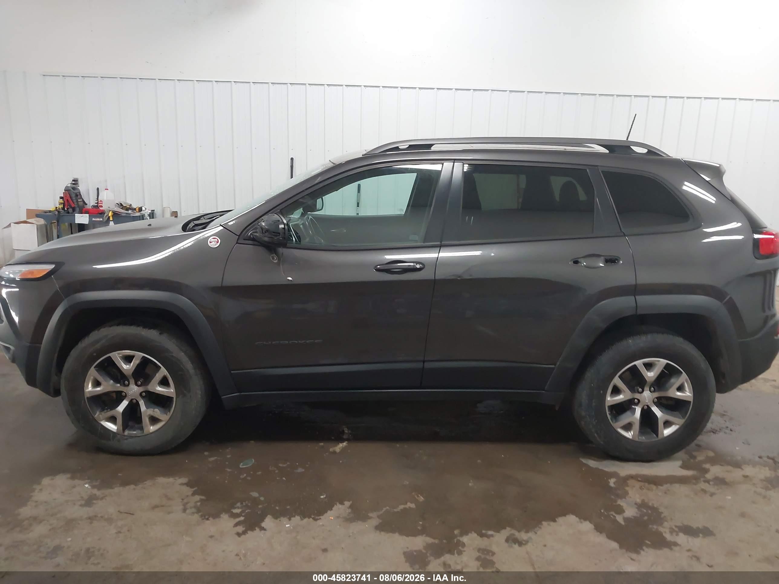 2018 JEEP CHEROKEE TRAILHAWK 4X4