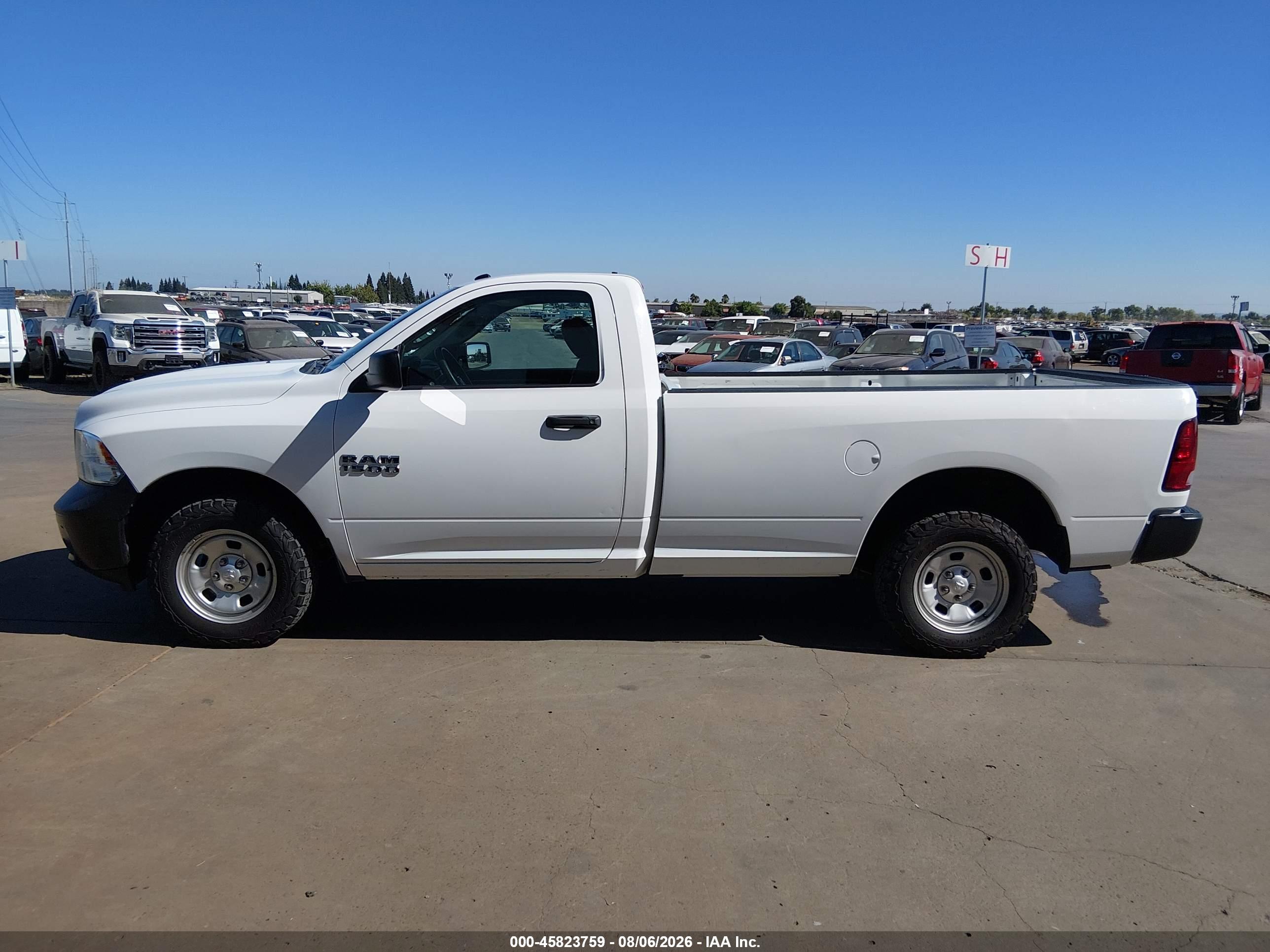 2018 RAM 1500 ST REG CAB 4X4