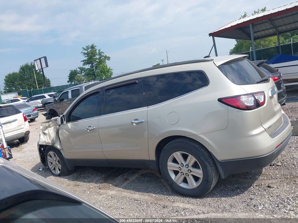 2013 CHEVROLET TRAVERSE LT — I117