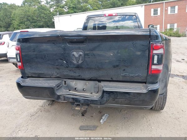 2021 RAM 3500 BIG HORN  4X4 8' BOX