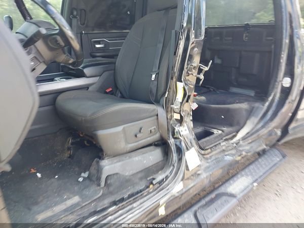 2021 RAM 3500 BIG HORN  4X4 8' BOX