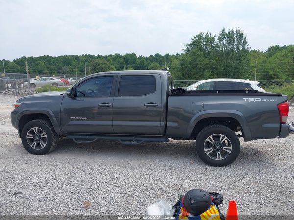 2016 TOYOTA TACOMA