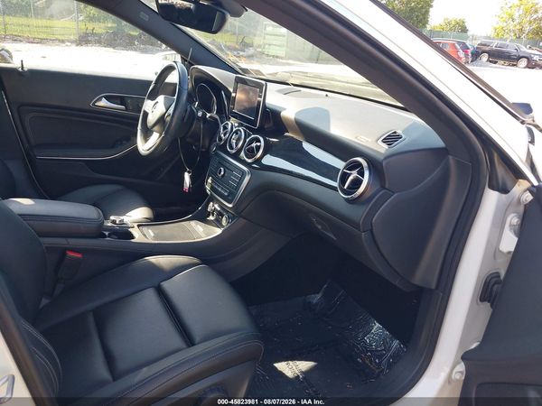 2016 MERCEDES-BENZ CLA 250 4MATIC