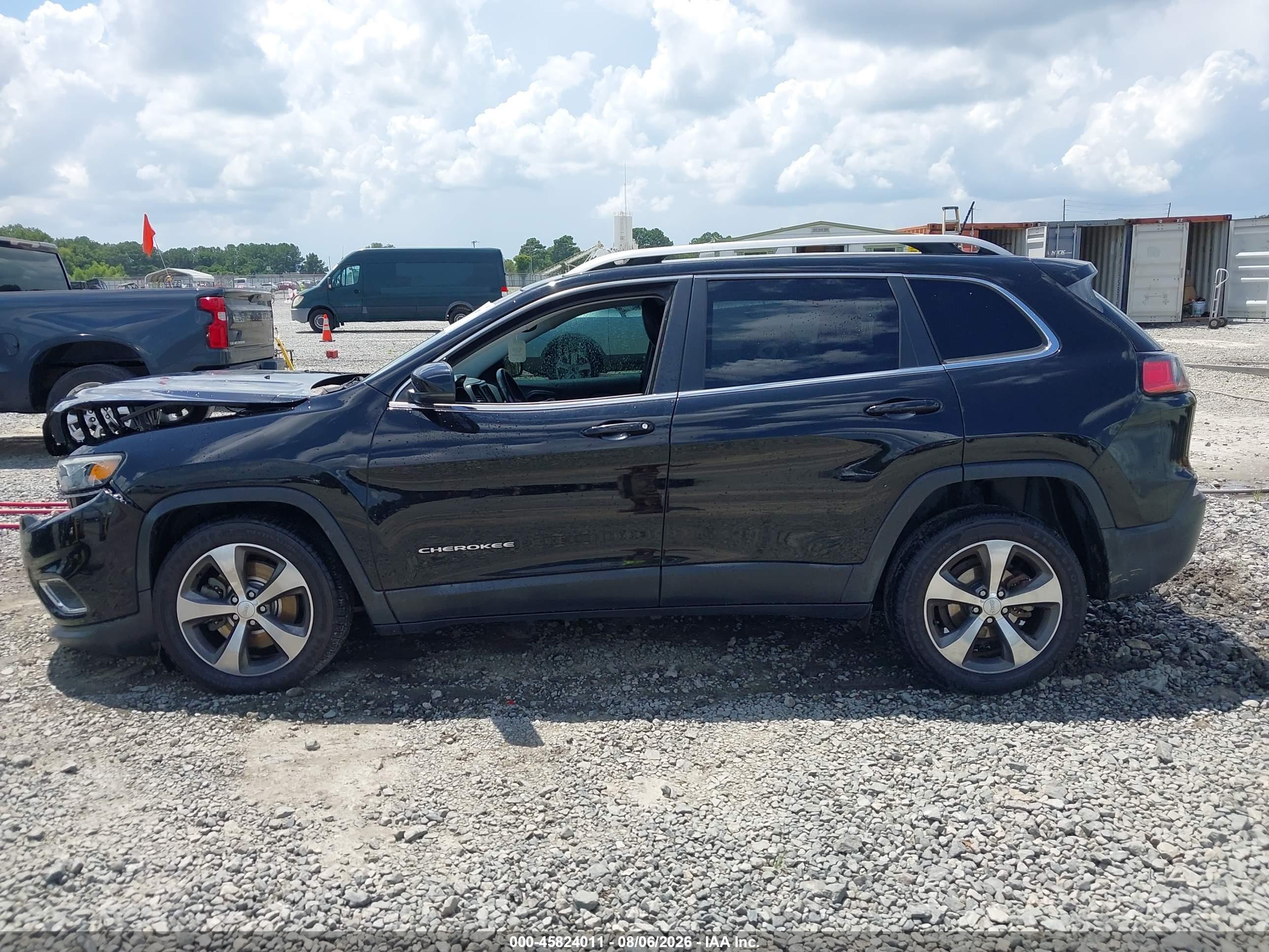 2019 JEEP CHEROKEE LIMITED FWD