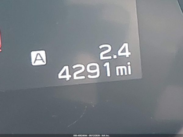 2026 SUBARU CROSSTREK PREMIUM — I118