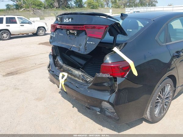 2024 KIA FORTE GT-LINE