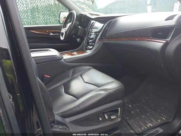 2016 CADILLAC ESCALADE ESV LUXURY COLLECTION