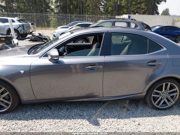 2016 LEXUS IS 300