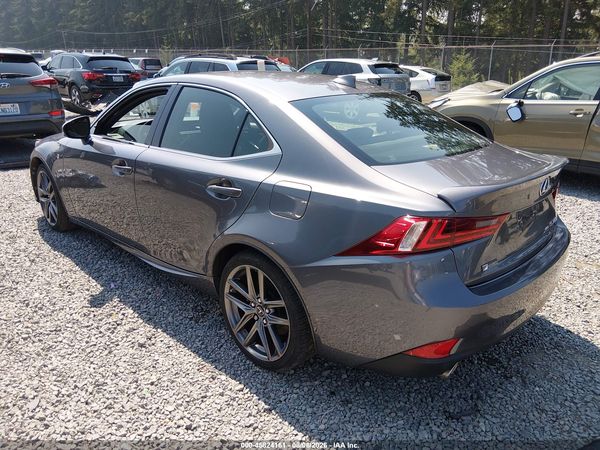 2016 LEXUS IS 300