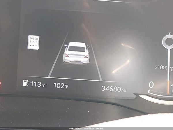 2025 GENESIS G70 2.5T RWD