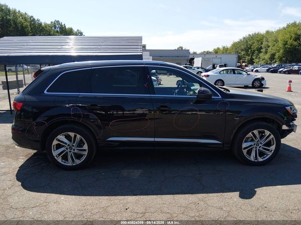 2021 AUDI Q7