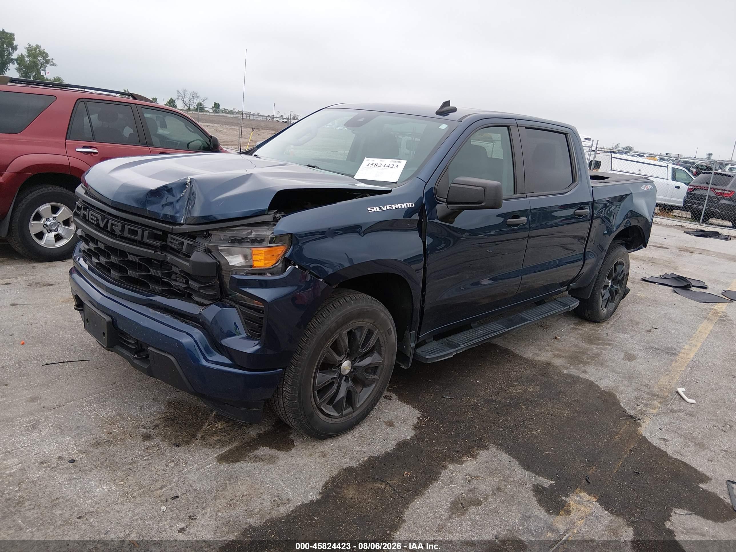 2022 CHEVROLET SILVERADO 1500 4WD  SHORT BED CUSTOM — I2