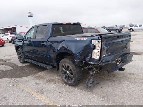 2022 CHEVROLET SILVERADO 1500 4WD  SHORT BED CUSTOM — I3