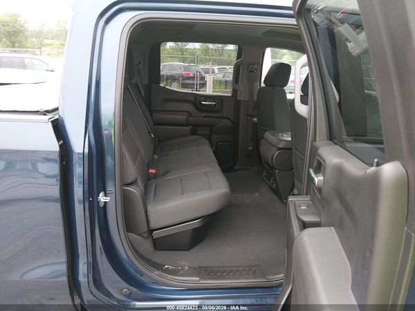2022 CHEVROLET SILVERADO 1500 4WD  SHORT BED CUSTOM — I8